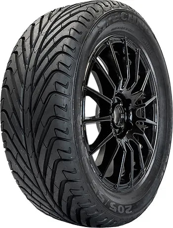Pneu Été 205-55R16 (89T)
